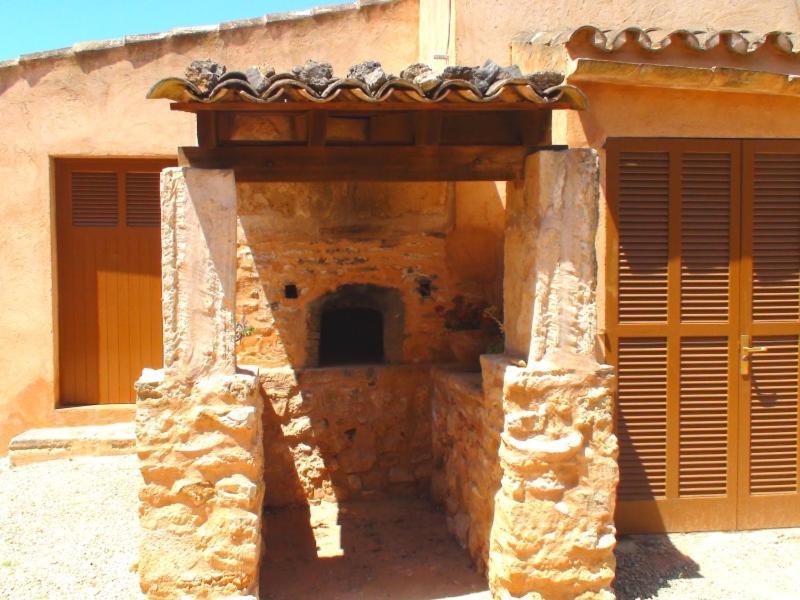 Can Cova Llombarts Buitenkant foto